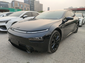 小鹏P7 2022款 562E性能版