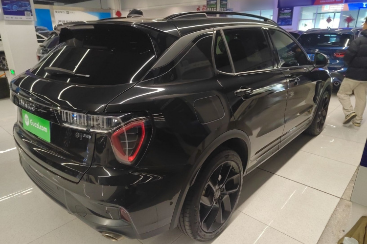 领克01 2021款 2.0TD 四驱暗夜版车身外观6005