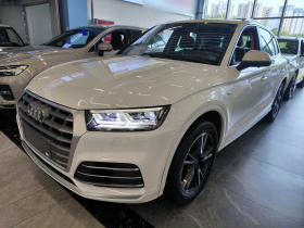 奥迪Q5L 2020款 改款 40 TFSI 荣享时尚型