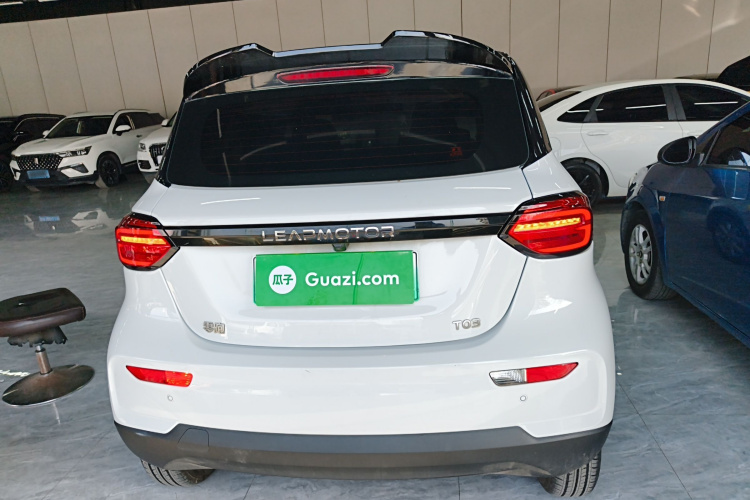 零跑汽车 零跑T03 2022款 玛瑙版车身外观6