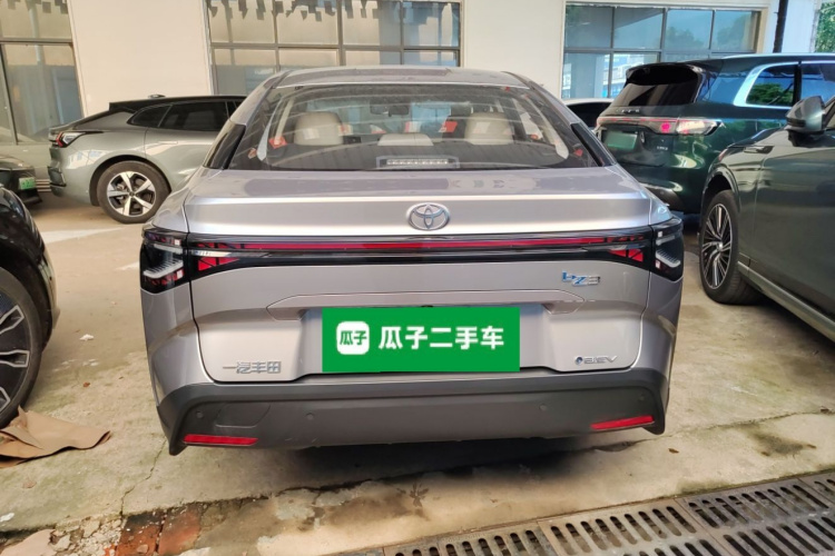 丰田bZ3 2024款 517km 精英PRO车身外观6
