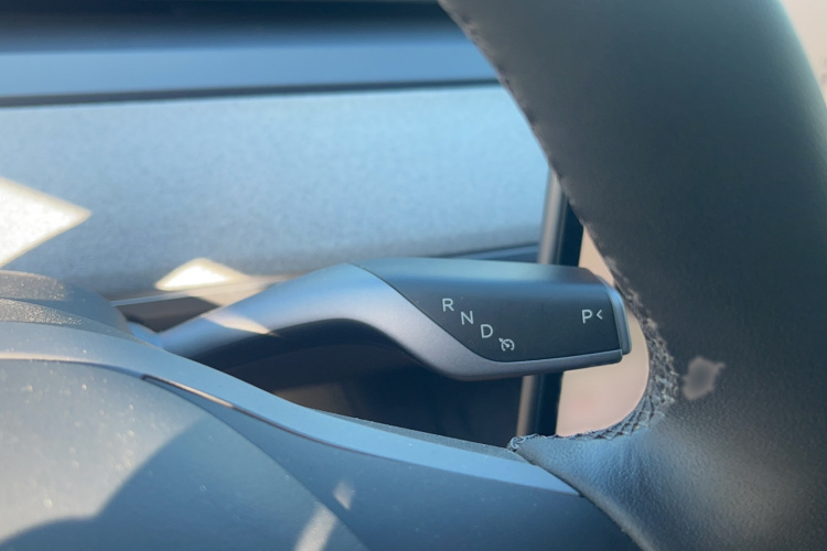 特斯拉 Model Y 2023款 长续航全轮驱动版局部细节18