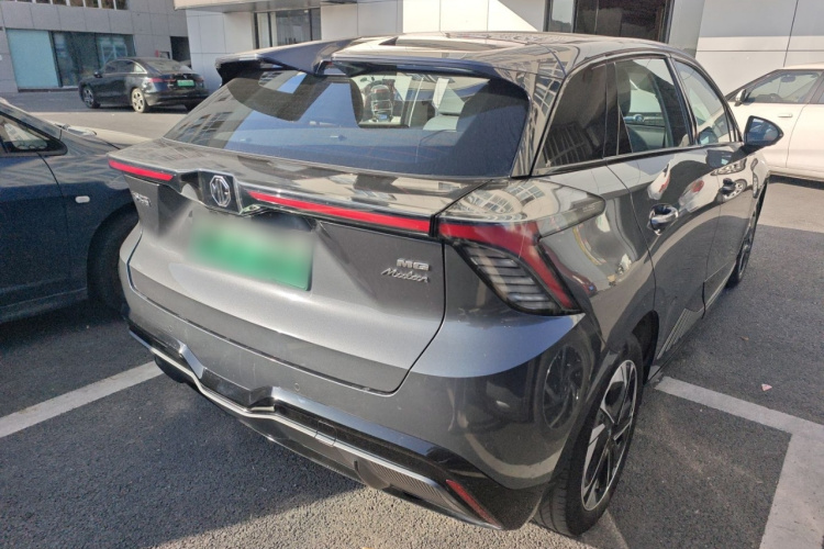 名爵 MG4 EV 2022款 520km 旗舰版车身外观6005
