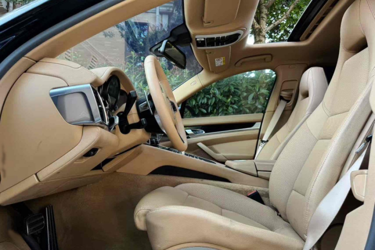 保时捷 2014款 Panamera Executive 3.0T局部细节19