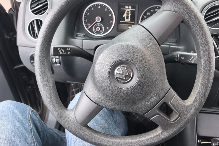 大众 途观 2015款 1.8TSI 自动两驱风尚版中控内饰13