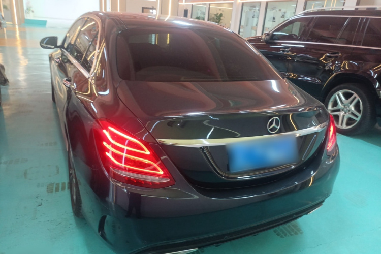 奔驰C级 2017款 C 200 L 运动版车身外观6004