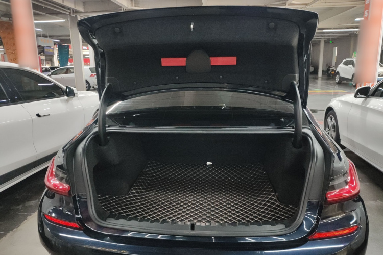 宝马3系 2021款 改款二 325Li M运动套装局部细节23