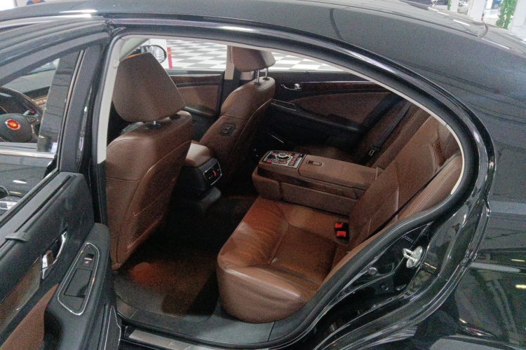 红旗H7 2015款 2.0T 豪华型中控内饰21