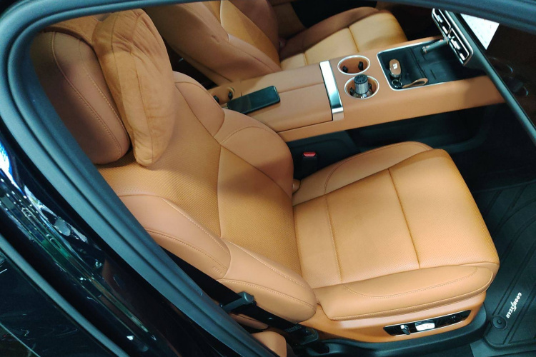 理想汽车 理想L9 2024款 Ultra局部细节41