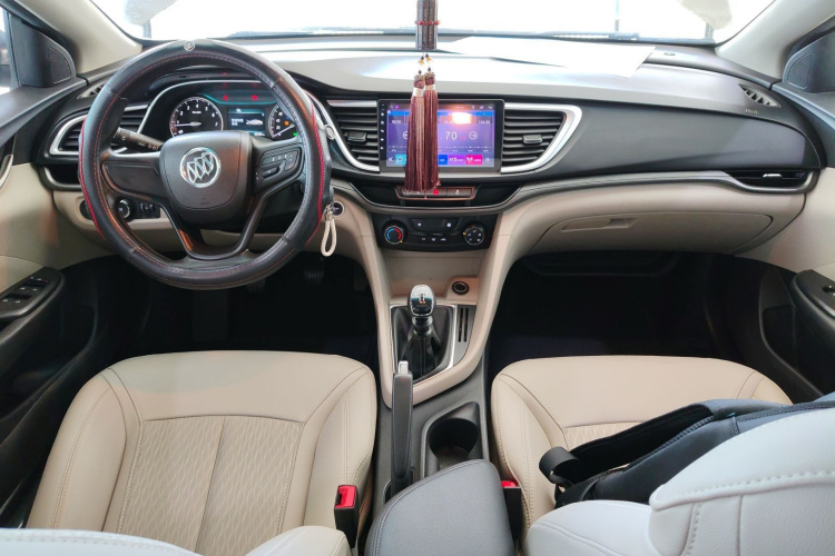 别克 英朗 2017款 15N 手动精英型中控内饰12