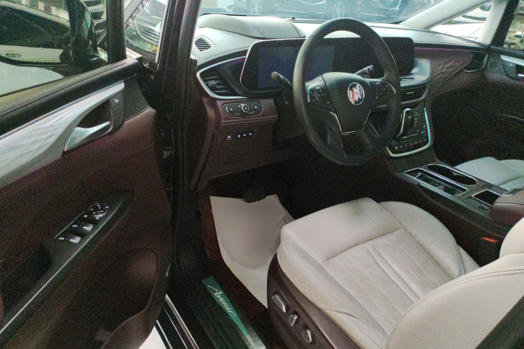 别克GL8 2022款 Avenir艾维亚 六座贤礼版中控内饰20