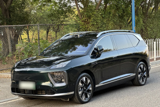 昊铂HL 2025款 350 Pro六座激光雷达版