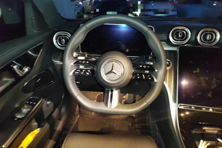 奔驰C级 2024款 改款二 C 260 L 运动版中控内饰13