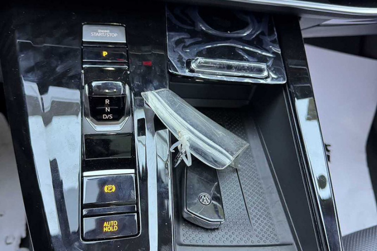 大众 揽境 2025款 380TSI 四驱豪华佳境Pro  众享款 6座中控内饰7013