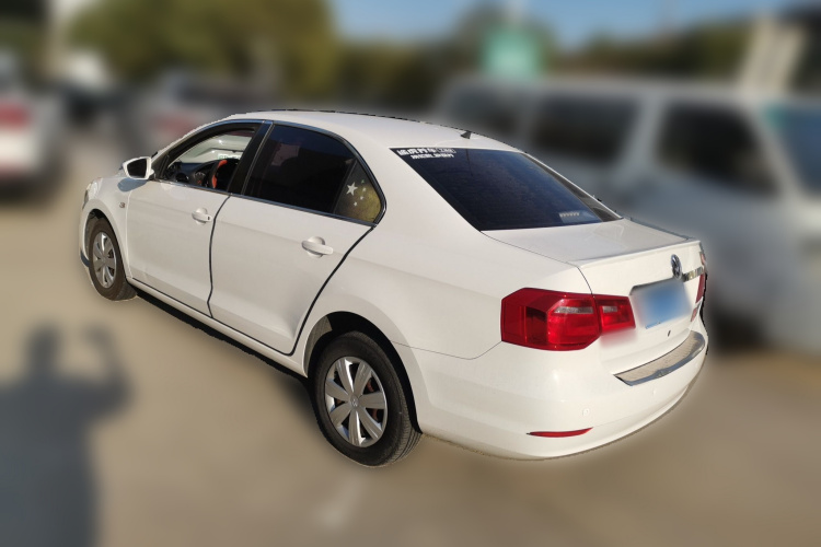 大众 捷达 2015款 质惠版 1.6L 自动时尚型车身外观5