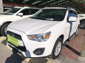 三菱 劲炫ASX 2013款 2.0L CVT两驱精英版