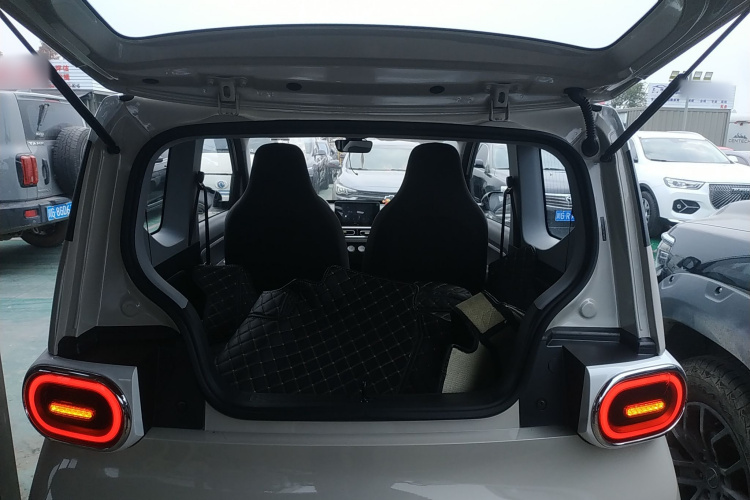 五菱汽车 宏光MINIEV 2024款 第三代 215km 进阶版局部细节23