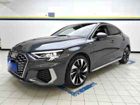 奥迪A3 2023款 改款 A3L Limousine 35 TFSI 时尚运动型