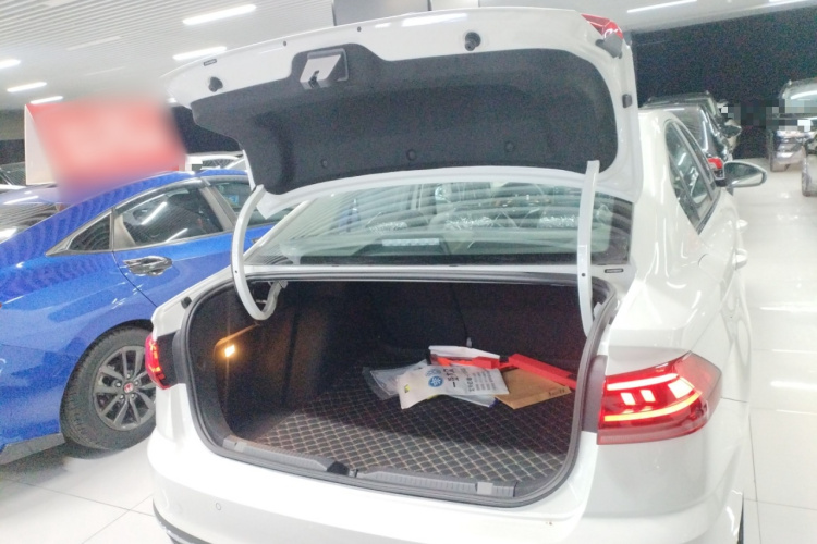 大众 宝来 2025款 改款 200TSI DSG悦行导航版机舱底盘23