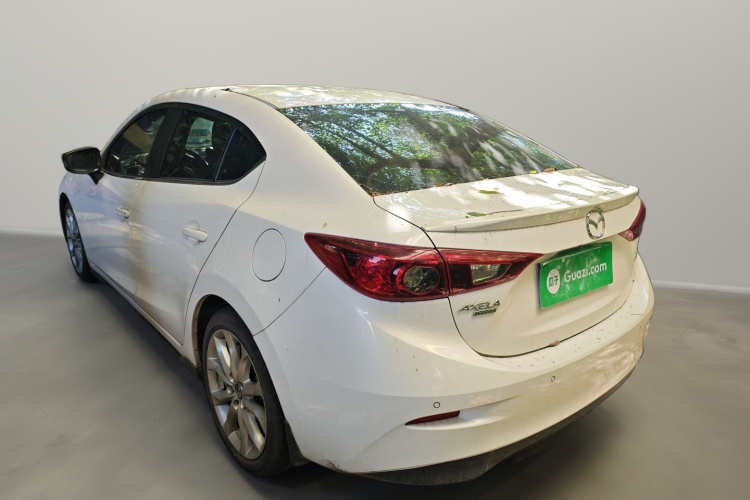 马自达3 昂克赛拉 2014款 三厢 2.0L 自动旗舰型车身外观5