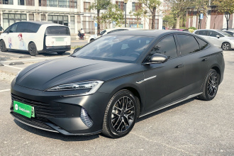 比亚迪 海豹 2023款 DM-i 1.5T 121km 旗舰型