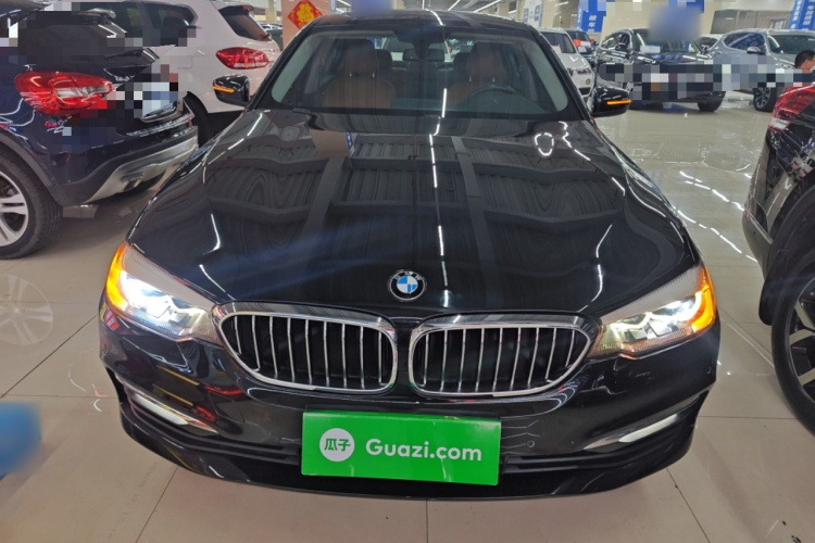 宝马5系 2018款 528Li 上市特别版车身外观6001