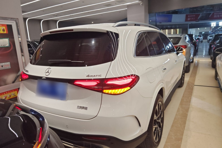 奔驰GLC 2023款 改款 GLC 260 L 4MATIC 豪华型 5座车身外观6005