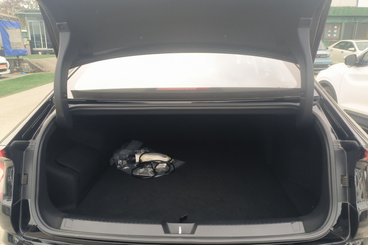 五菱汽车 五菱星光 2024款 共创版 150 进阶型机舱底盘23