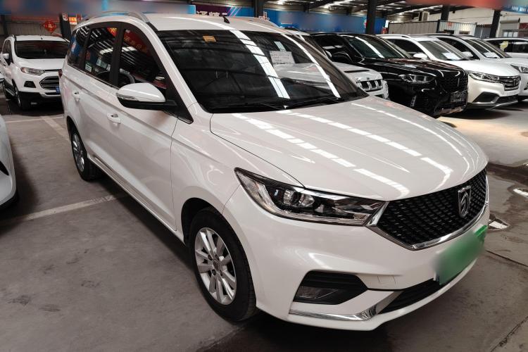 宝骏360 2019款 1.5L CVT精英型 国VI车身外观6002