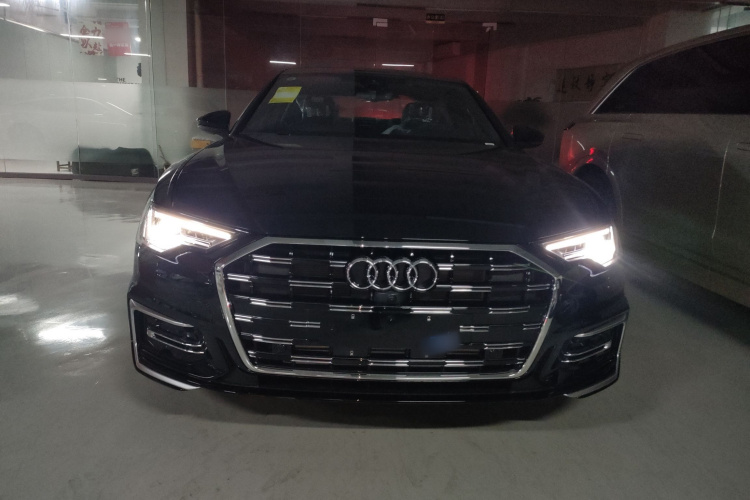 奥迪A6L 2026款 45 TFSI 臻选动感型车身外观6001