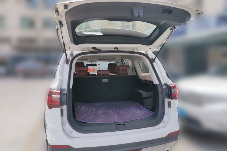 东风风行 风行T5L 2019款 1.5T CVT豪华型 5座局部细节23