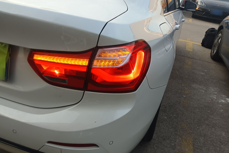 宝马1系 2018款 改款 118i 运动型车身外观6003