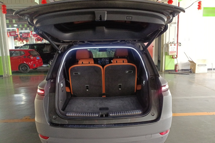 理想汽车 理想L9 2022款 Max局部细节23