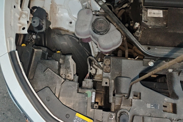 大众 ID.4 X 2023款 纯净长续航版局部细节9006