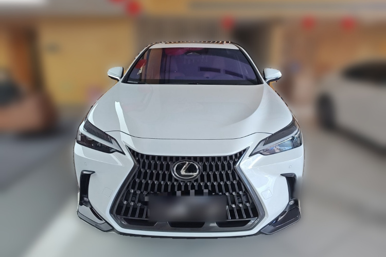 雷克萨斯NX 2025款 350h JOY车身外观2