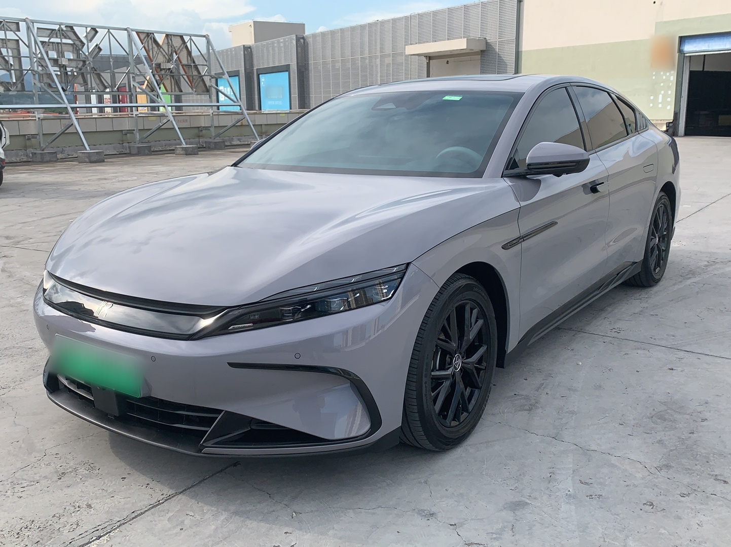 比亚迪 汉 2025款 DM-i 125KM精英型