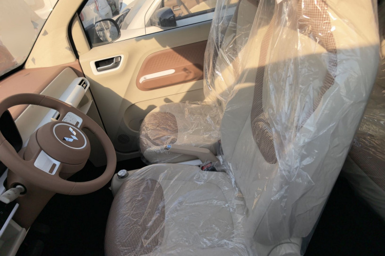 五菱汽车 宏光MINIEV 2024款 第三代 215km 青春版局部细节19