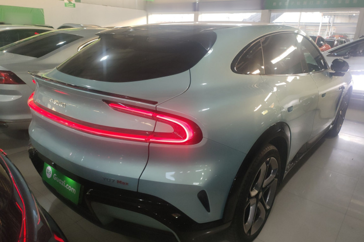 小米汽车 小米YU7 2025款 超长续航高性能四驱Max版车身外观6005