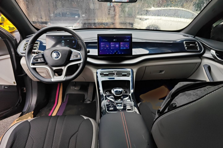 比亚迪 秦PLUS 2023款 冠军版 EV 510KM超越型中控内饰12