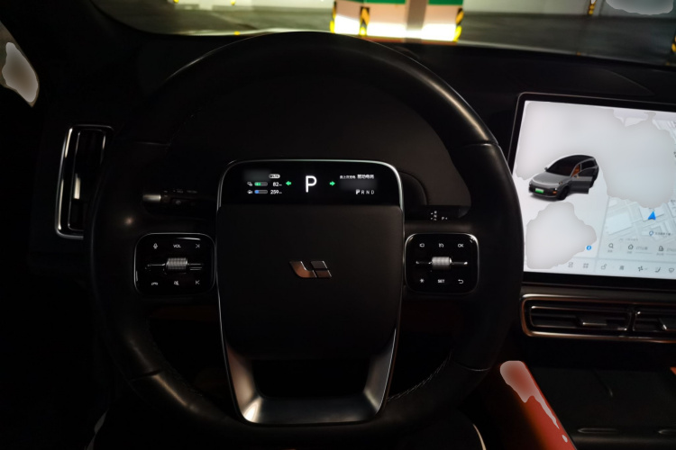 理想汽车 理想L8 2023款 Pro中控内饰13