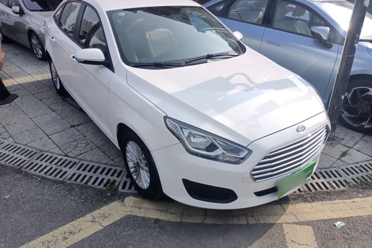 福特 福睿斯 2017款 改款 1.5L 自动舒适型车身外观6002