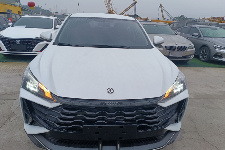 东风风神 奕炫 2025款 1.5L 自动豪华型车身外观2