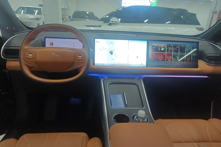 小鹏G9 2025款 625 长续航 Max中控内饰7002