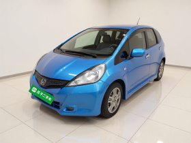 本田 飞度 2011款 1.3L 手动舒适版