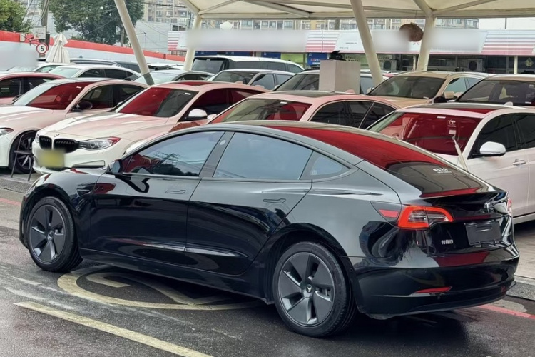 特斯拉 Model 3 2022款 后轮驱动版车身外观6002