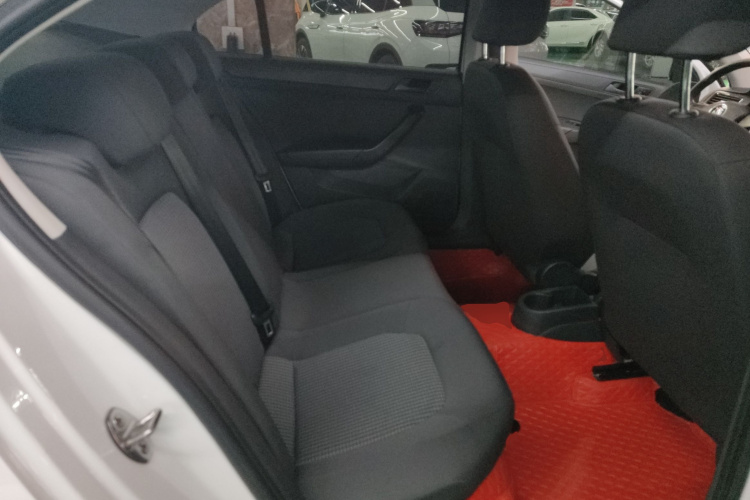 大众 桑塔纳 2021款 1.5L 手动风尚版中控内饰21