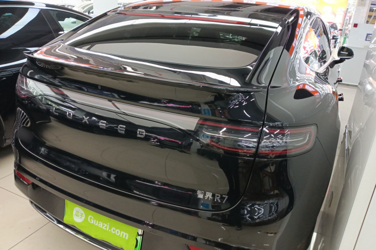 鸿蒙智行 智界R7 2024款 纯电 802km Max车身外观7