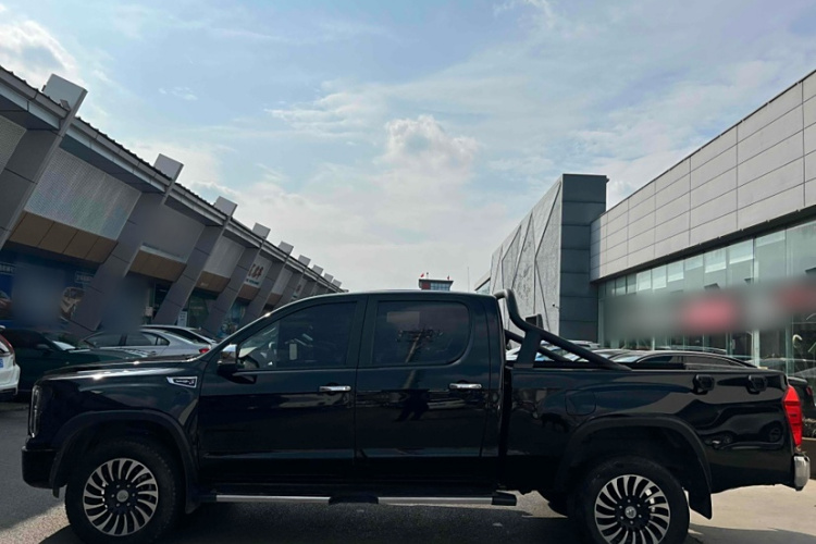 福田 大将军G9 2021款 2.0T装甲大将军手动两驱休闲版乐享型长箱4F20TC车身外观6002