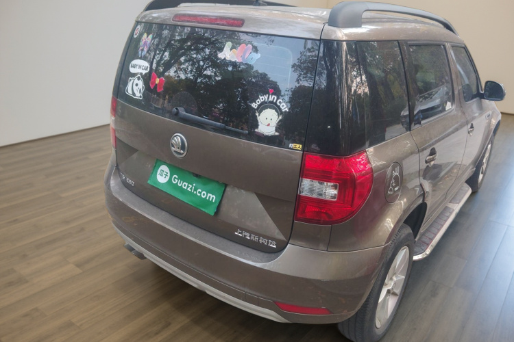 斯柯达 Yeti 2017款 TSI280 DSG前行版车身外观7