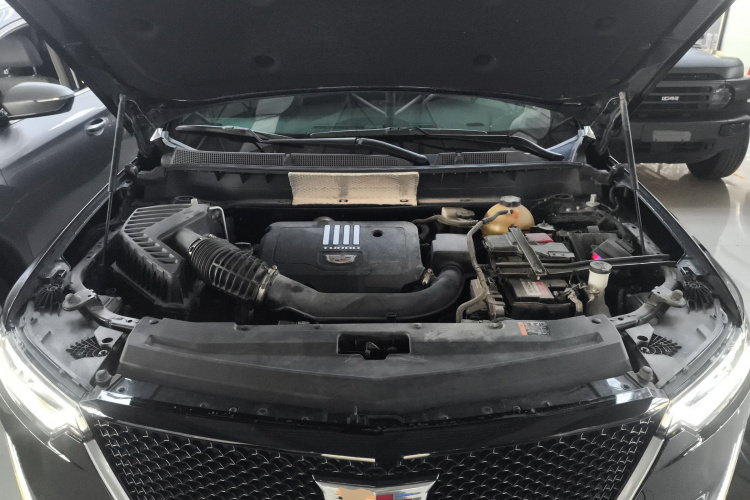 凯迪拉克XT6 2020款 28T 七座豪华运动型至享安全版机舱底盘24